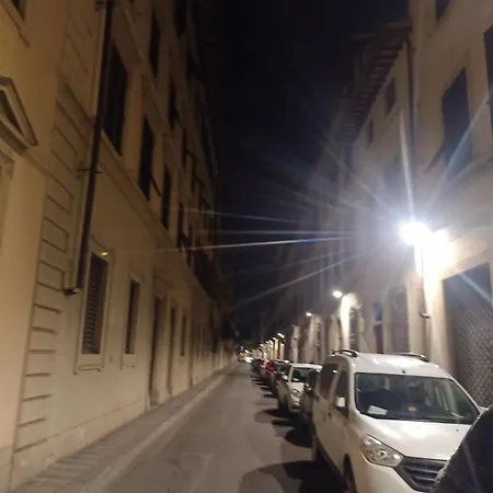 La Casa Fiorentina شقة فلورنس